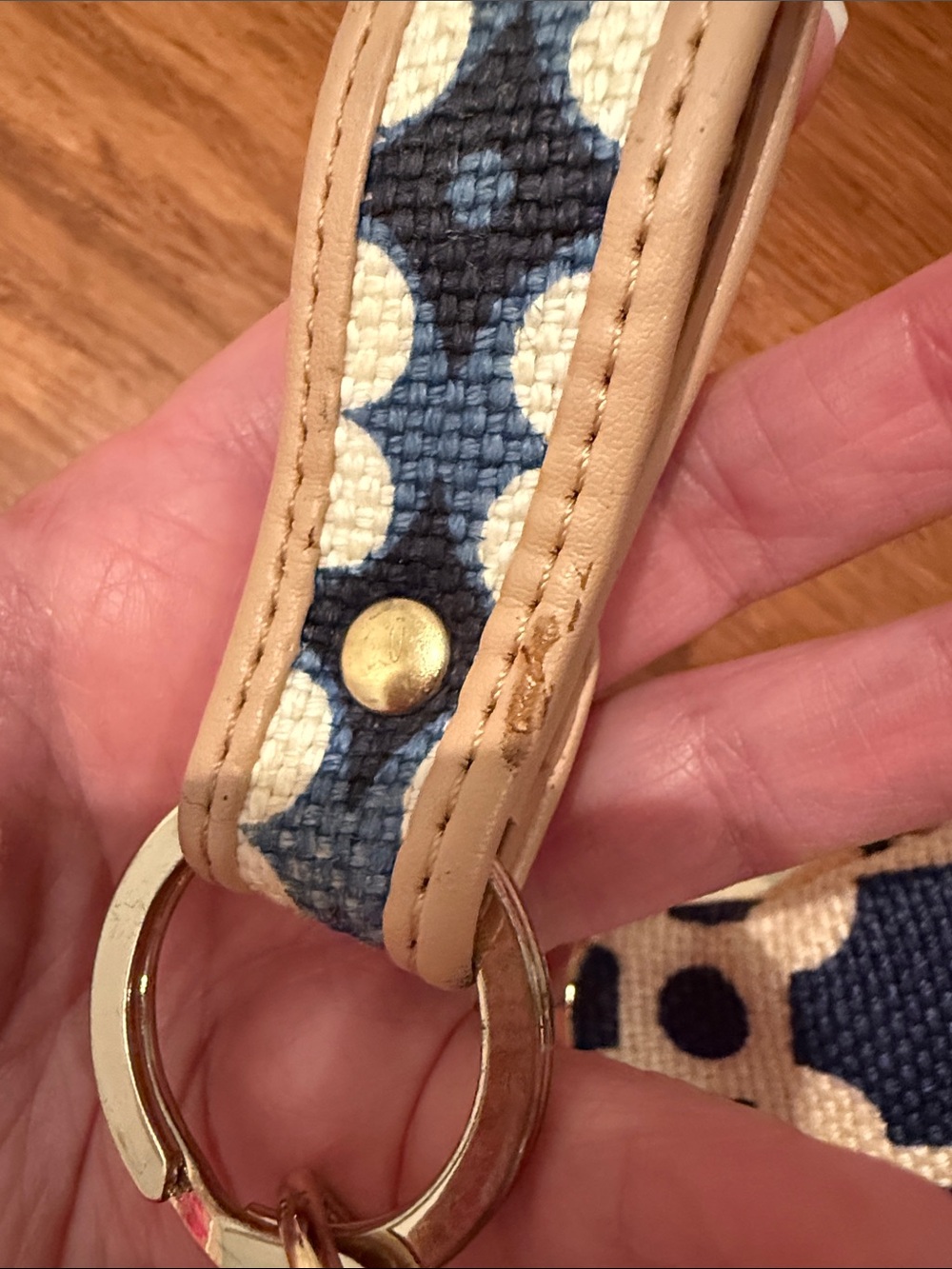 Spartina 449 Navy and Cream Geometric Kiss-Lock Coin Purse with Key Fob - Picture 13 of 13